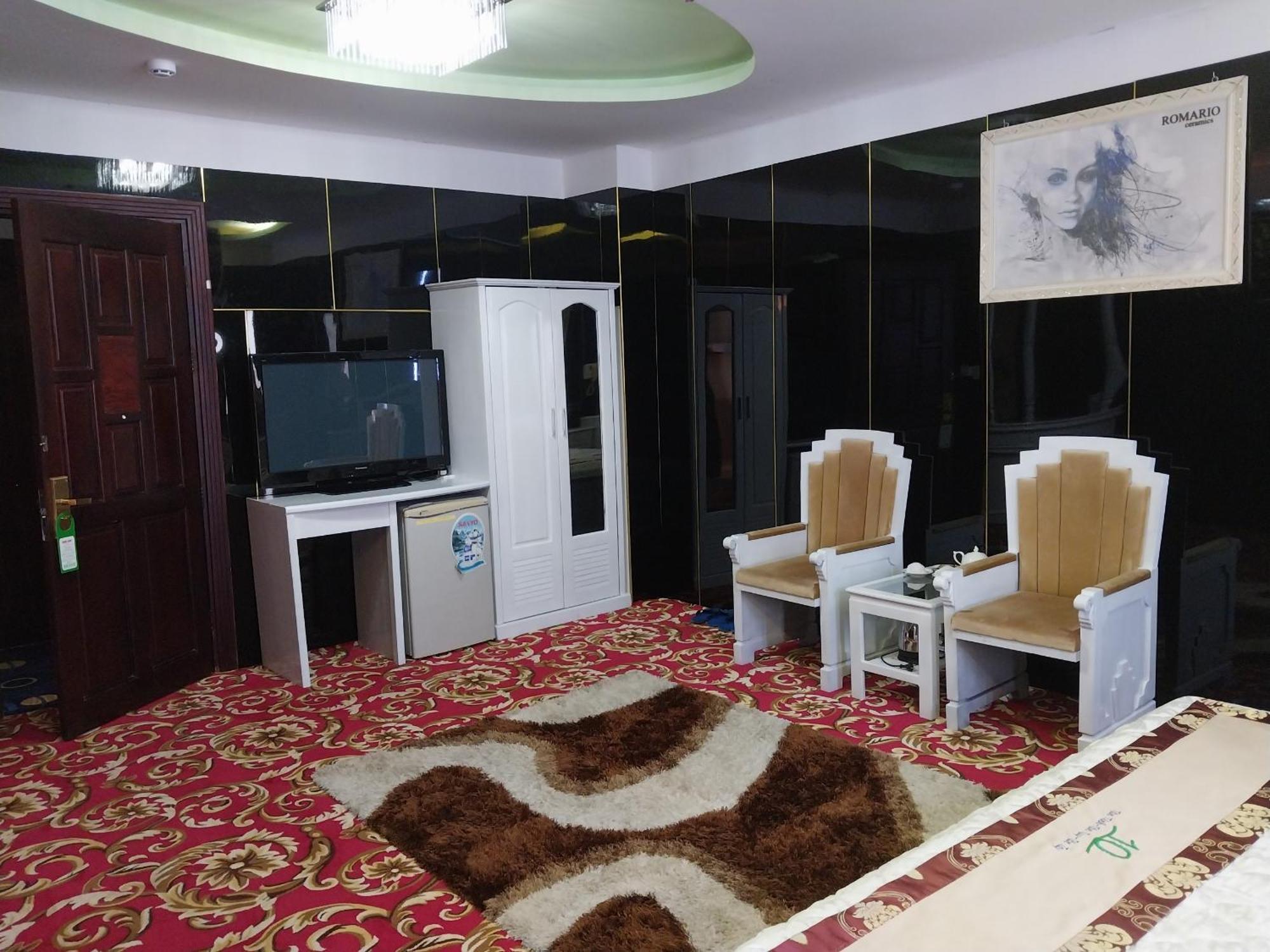 Nhat Quy Hotel Tay Ninh Экстерьер фото