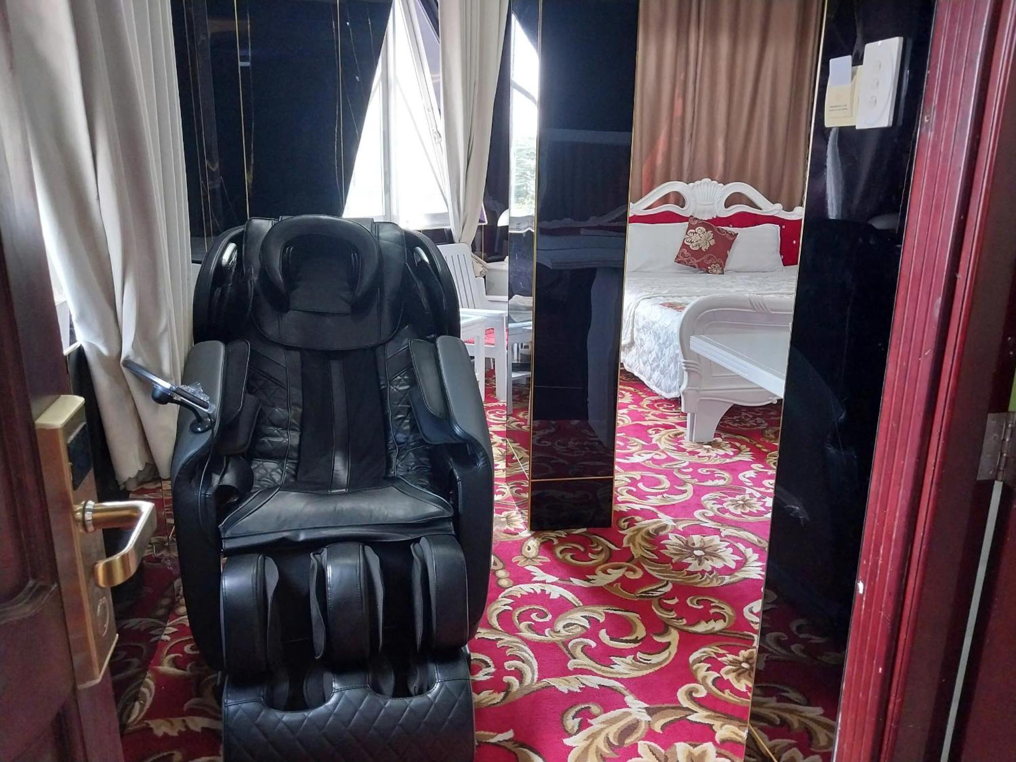 Nhat Quy Hotel Tay Ninh Экстерьер фото